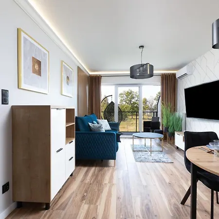 Bursztynowy By Major Domus Club